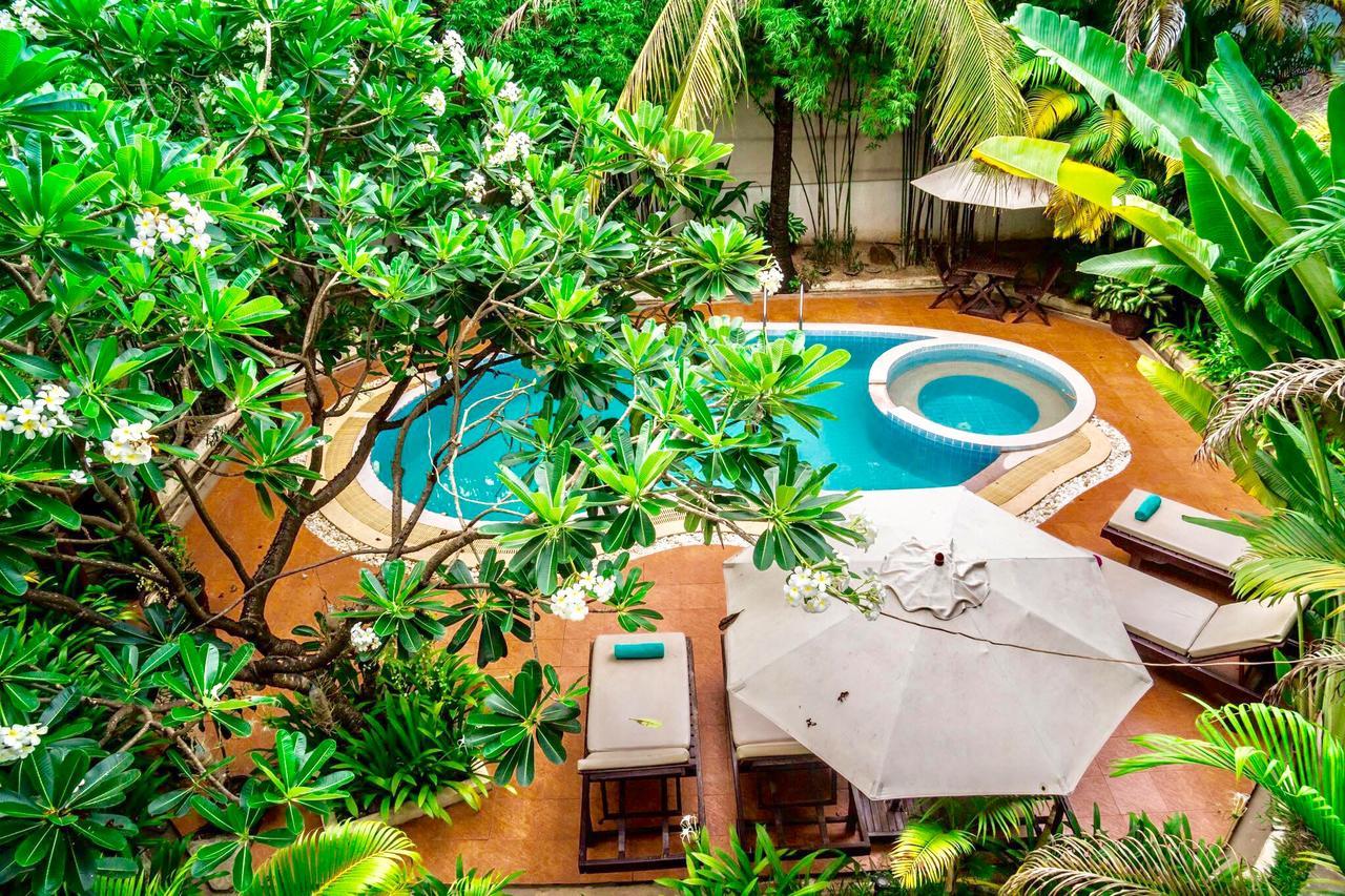 Angkor Yellow Villa Siem Reap Exterior photo